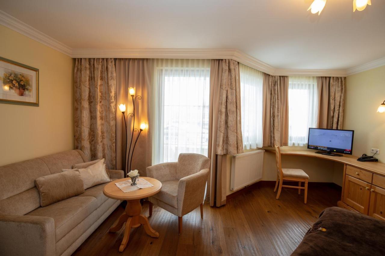 Alpenresidenz Trisanna Bed & Breakfast Ischgl Ngoại thất bức ảnh