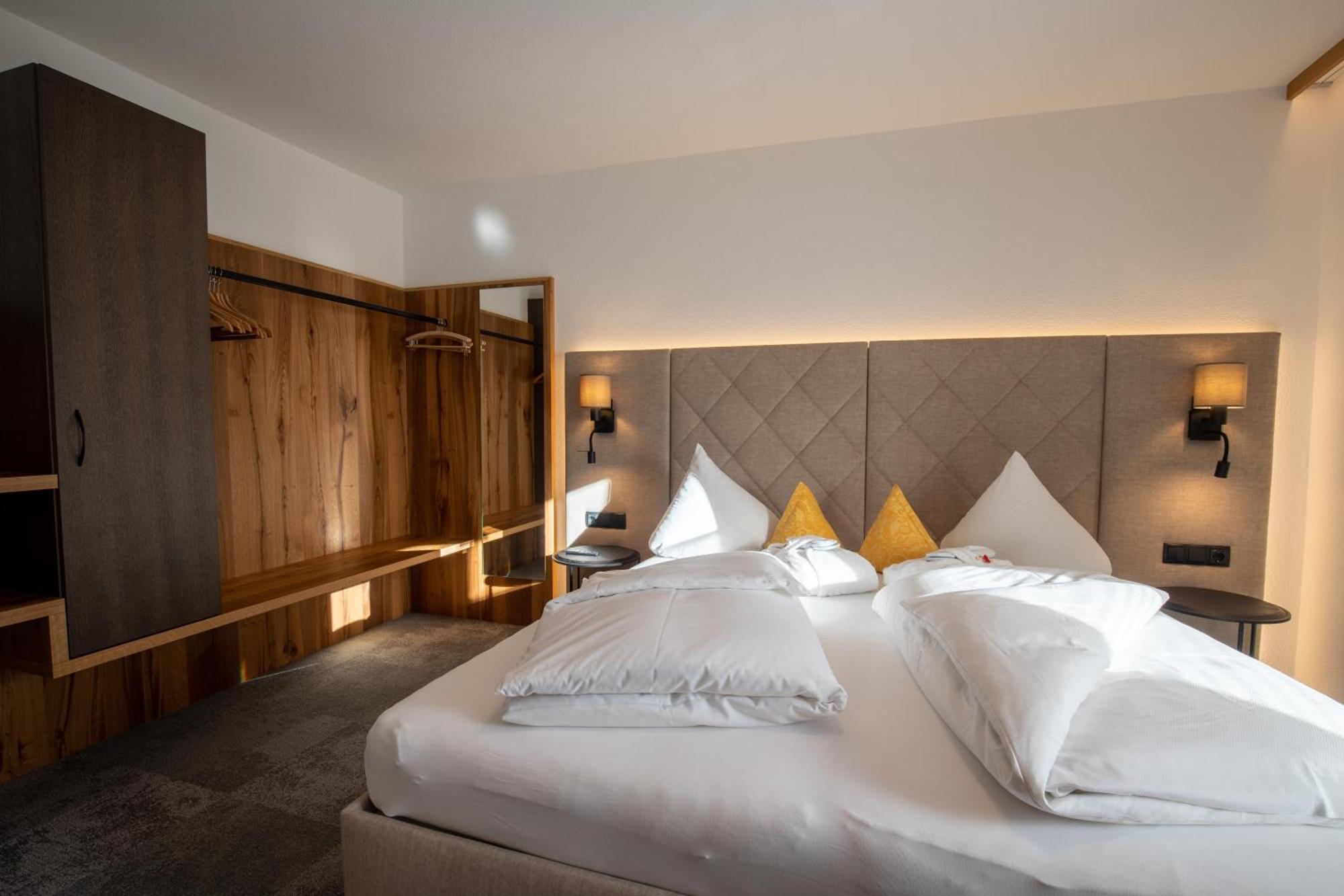 Alpenresidenz Trisanna Bed & Breakfast Ischgl Ngoại thất bức ảnh