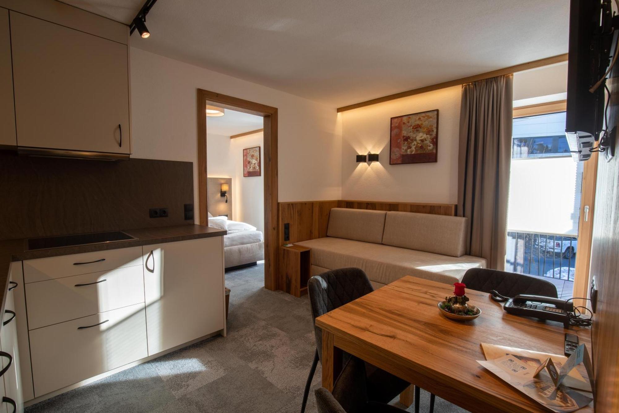 Alpenresidenz Trisanna Bed & Breakfast Ischgl Ngoại thất bức ảnh