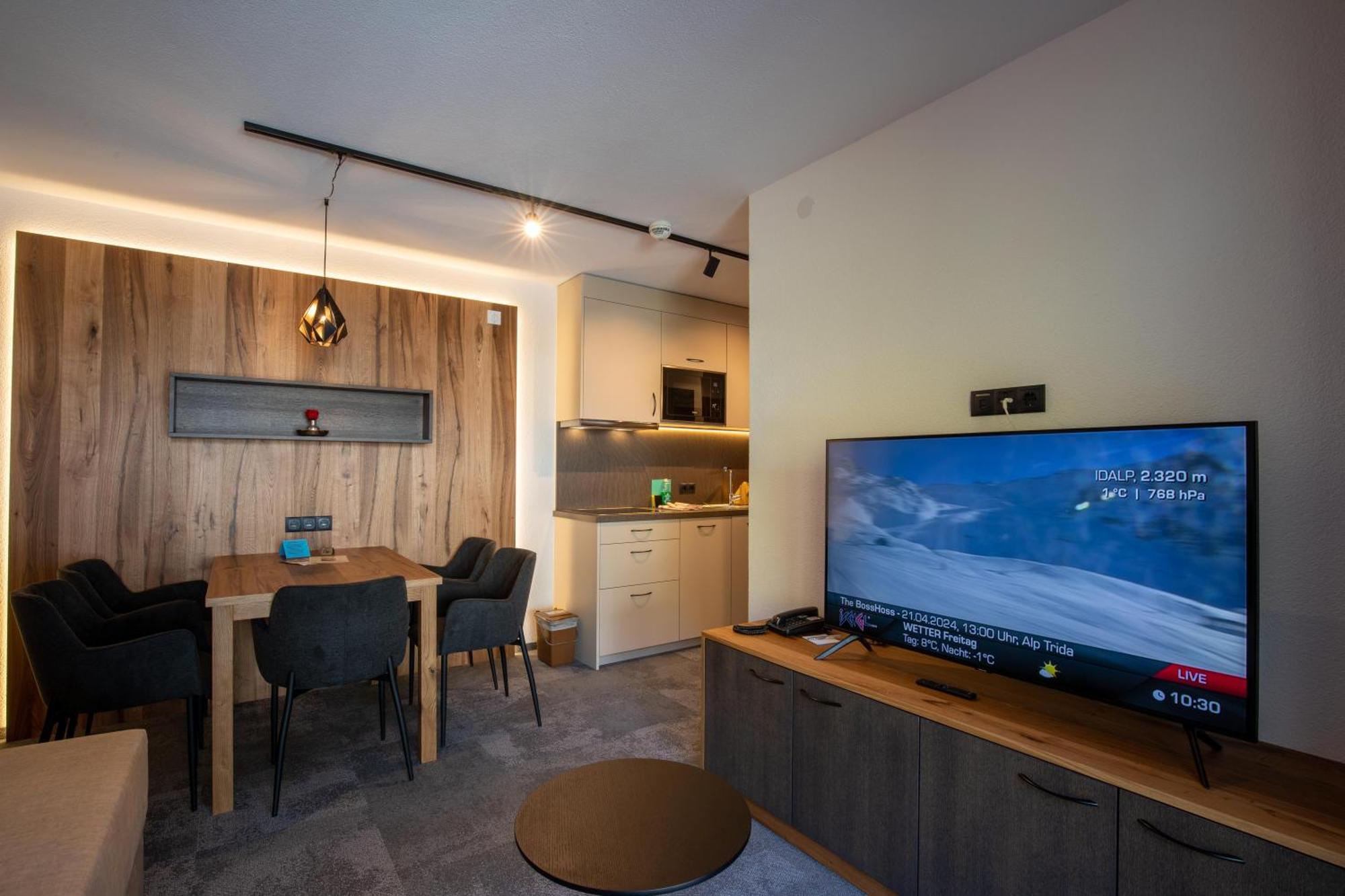 Alpenresidenz Trisanna Bed & Breakfast Ischgl Ngoại thất bức ảnh