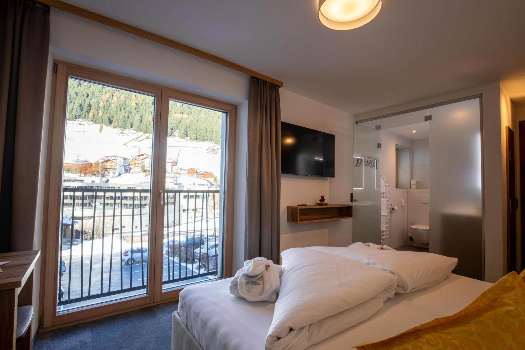 Alpenresidenz Trisanna Bed & Breakfast Ischgl Ngoại thất bức ảnh