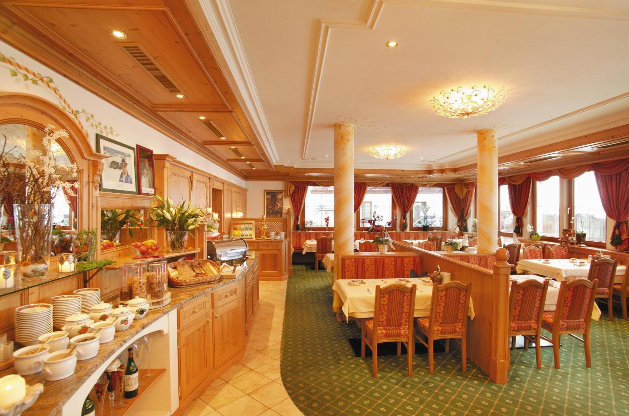 Alpenresidenz Trisanna Bed & Breakfast Ischgl Ngoại thất bức ảnh