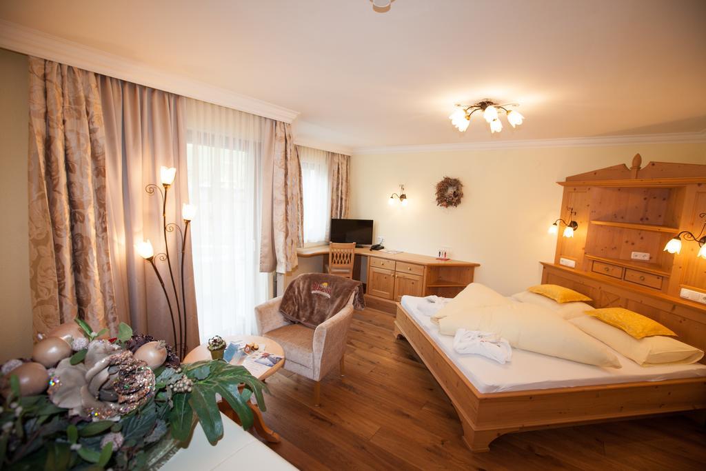 Alpenresidenz Trisanna Bed & Breakfast Ischgl Ngoại thất bức ảnh